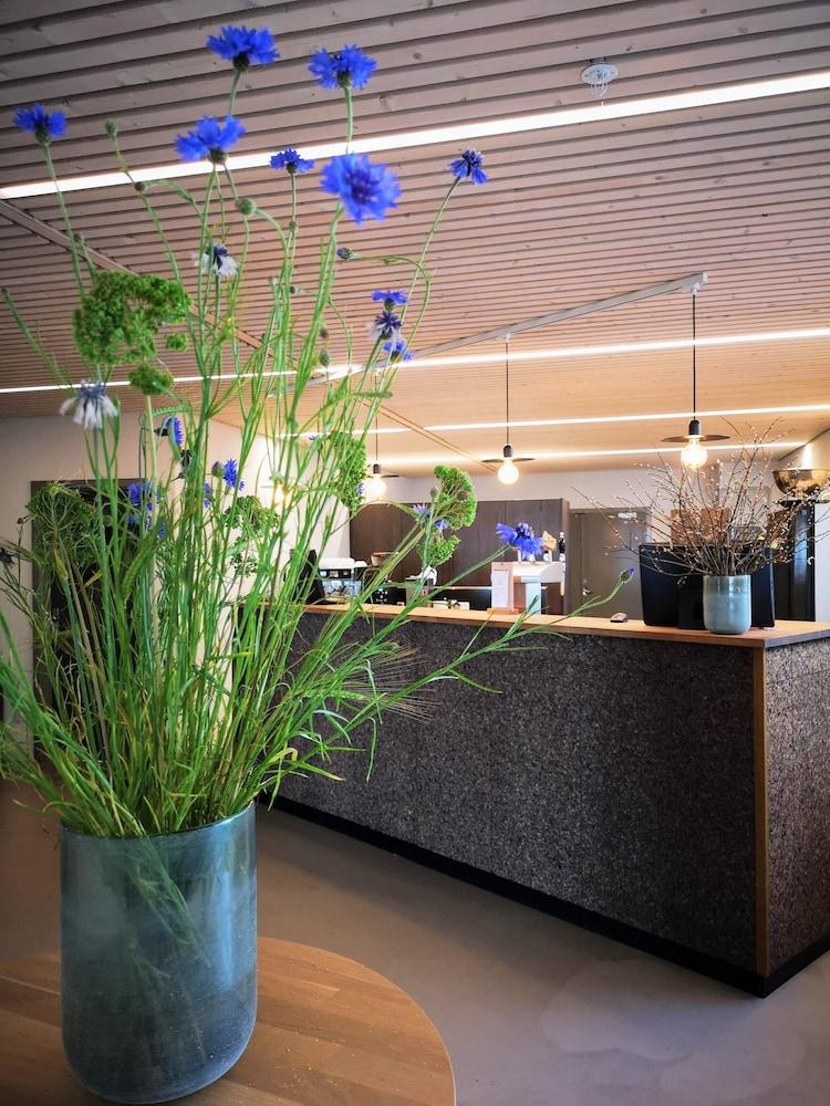 Fredensborg Badehotel Ronne Bagian luar foto