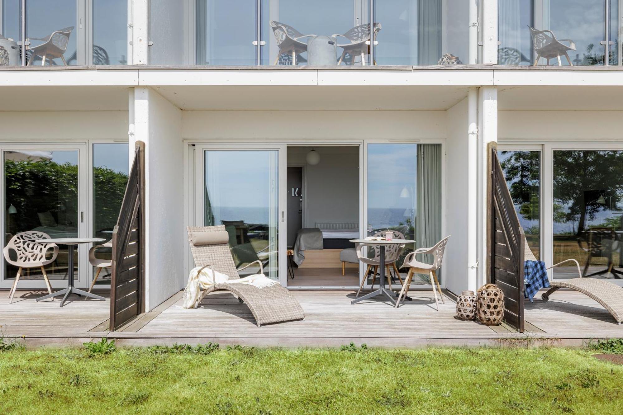 Fredensborg Badehotel Ronne Bagian luar foto