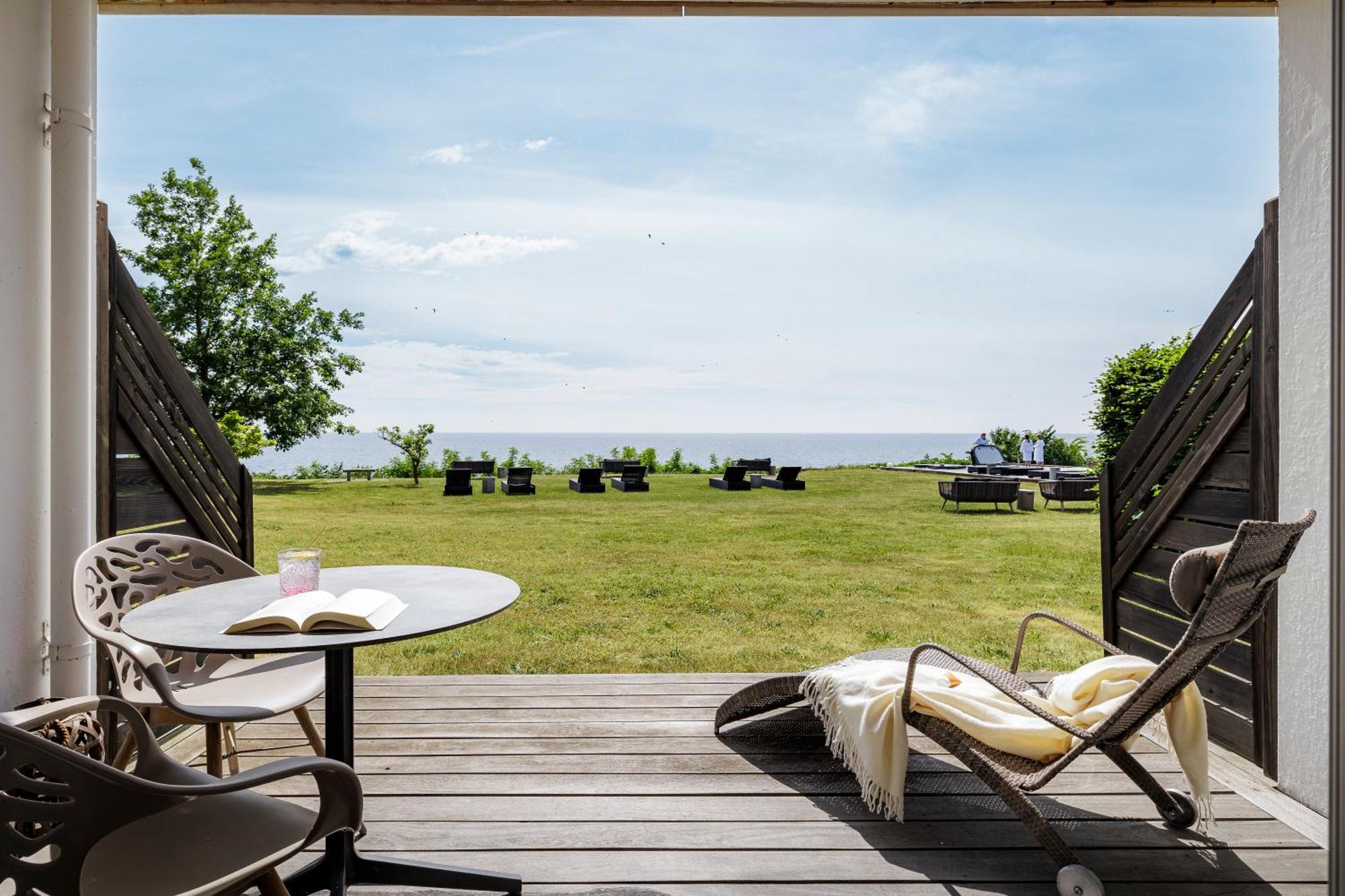 Fredensborg Badehotel Ronne Bagian luar foto